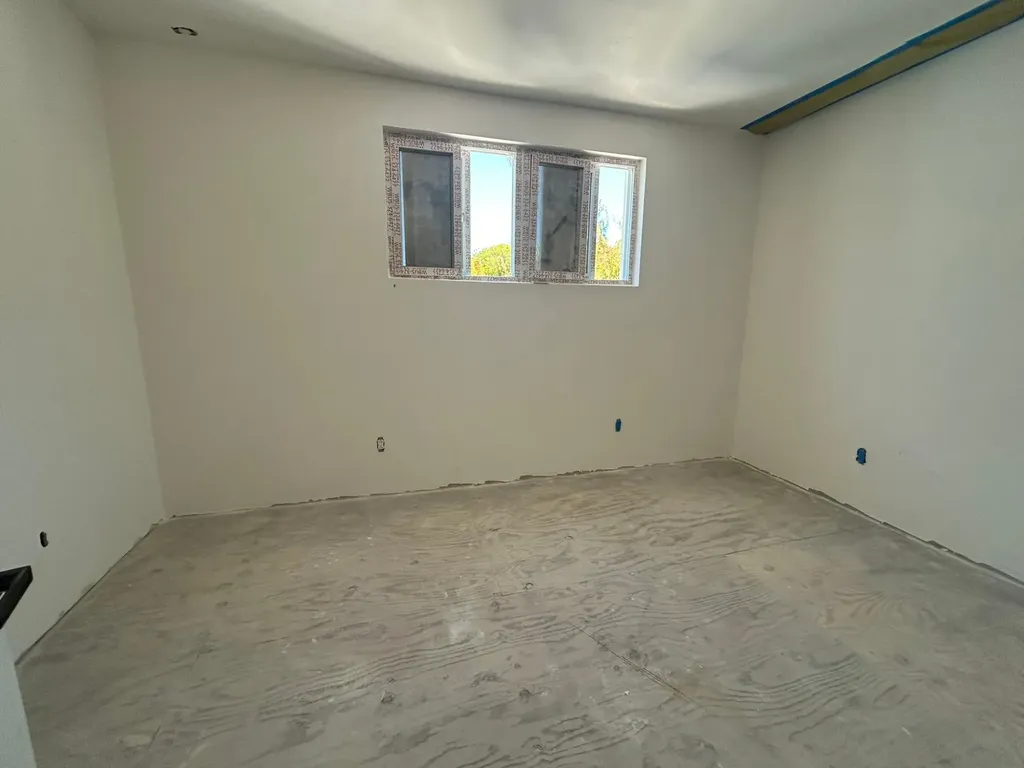 Tropical Gardens Olympic New Providence Paradise Island BS