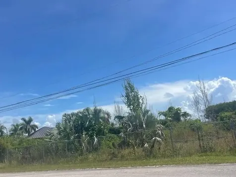 Ingot Drive Grand Bahama Freeport BS