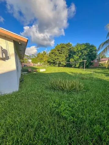 Coral Reef Lane 55 Grand Bahama Freeport BS