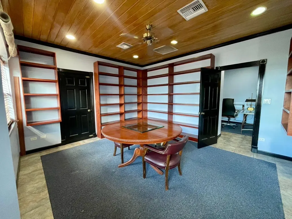 Sandyport Office Rental New Providence Paradise Island BS