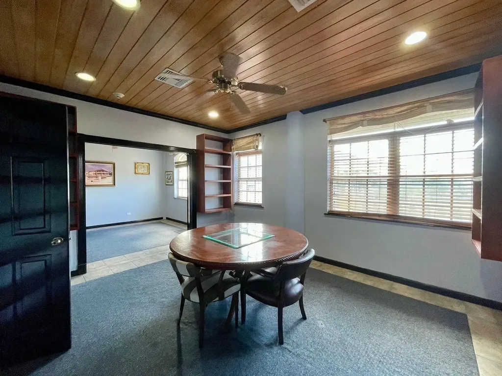 Sandyport Office Rental New Providence Paradise Island BS