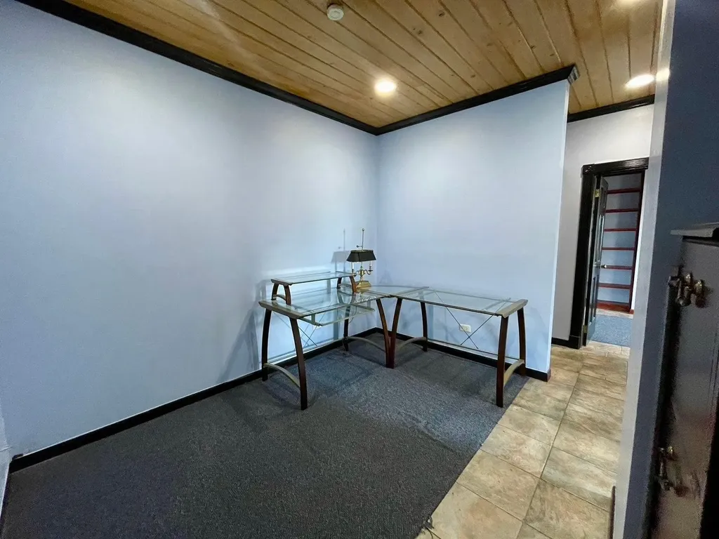 Sandyport Office Rental New Providence Paradise Island BS