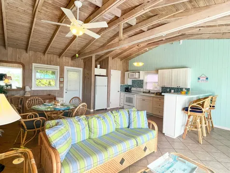 La Conchita Abaco BS