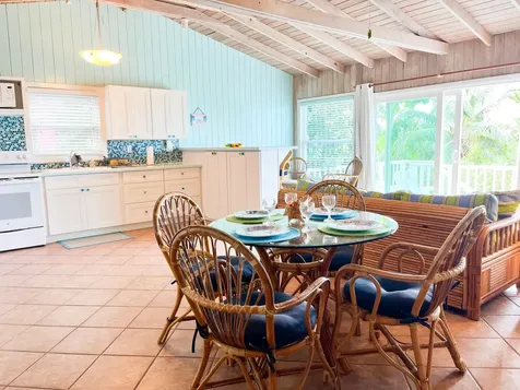 La Conchita Abaco BS