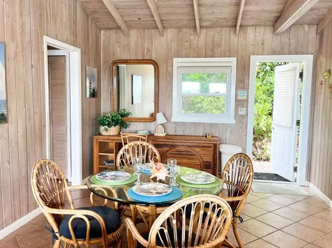 La Conchita Abaco BS