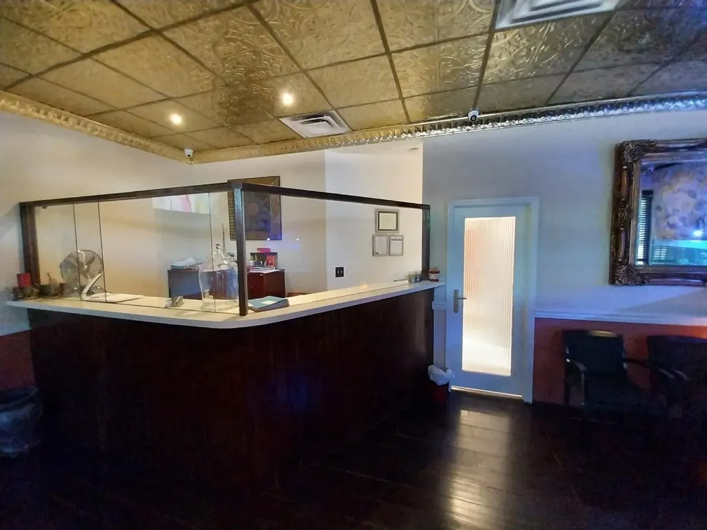 Boyd Road Shopping Plaza New Providence Paradise Island BS