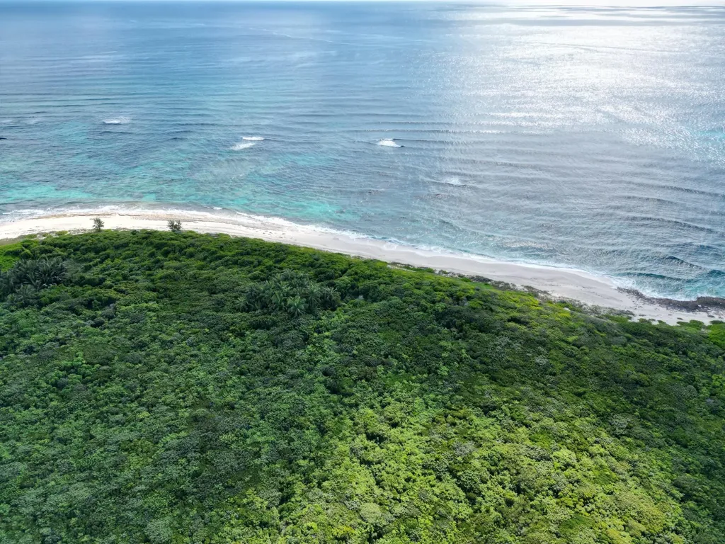 Cherokee Hilltop 6 Acres Abaco BS