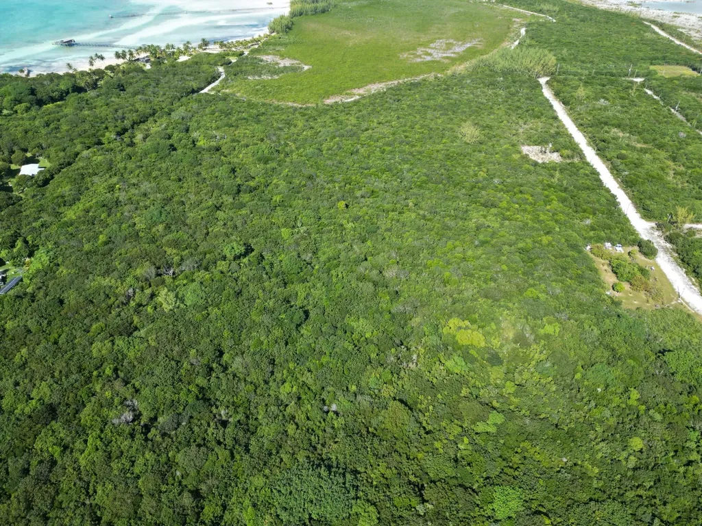 Cherokee Hilltop 6 Acres Abaco BS