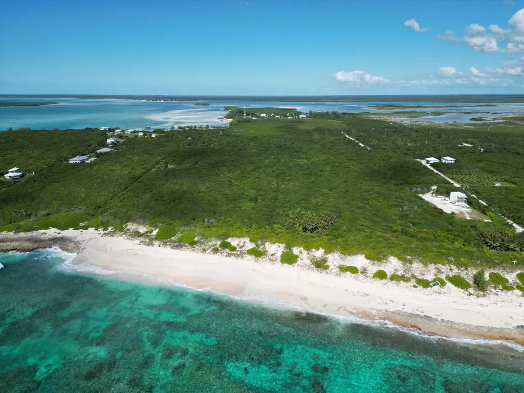 Cherokee Hilltop 6 Acres Abaco BS