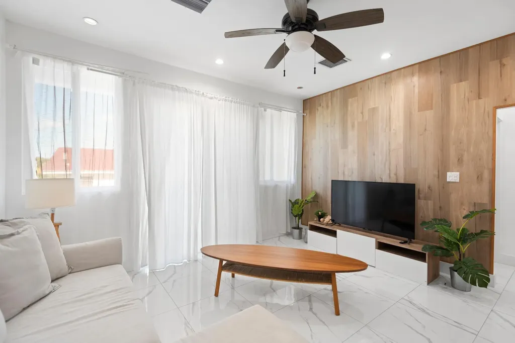 Blake Road New Providence Paradise Island BS