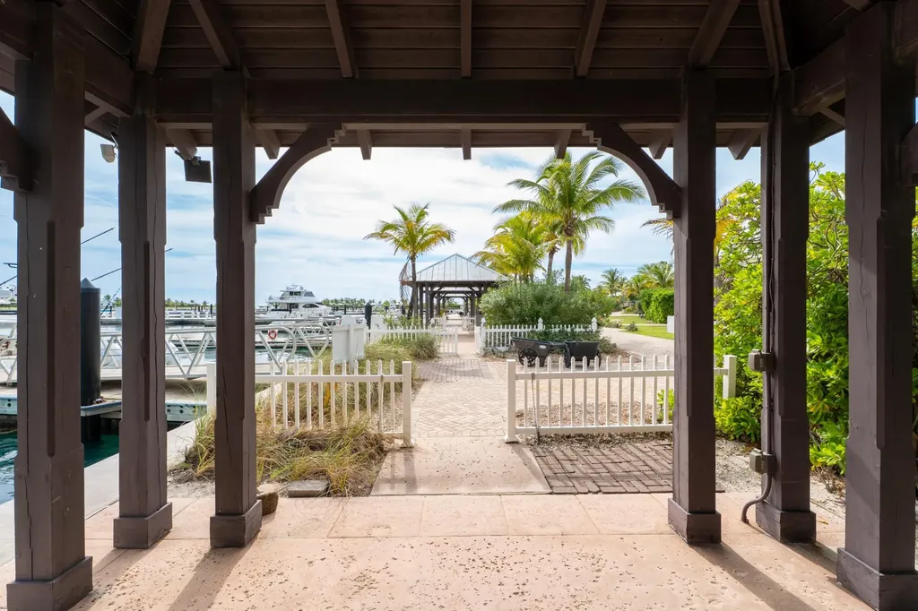 Chub Cay Resort & Marina Berry Islands BS