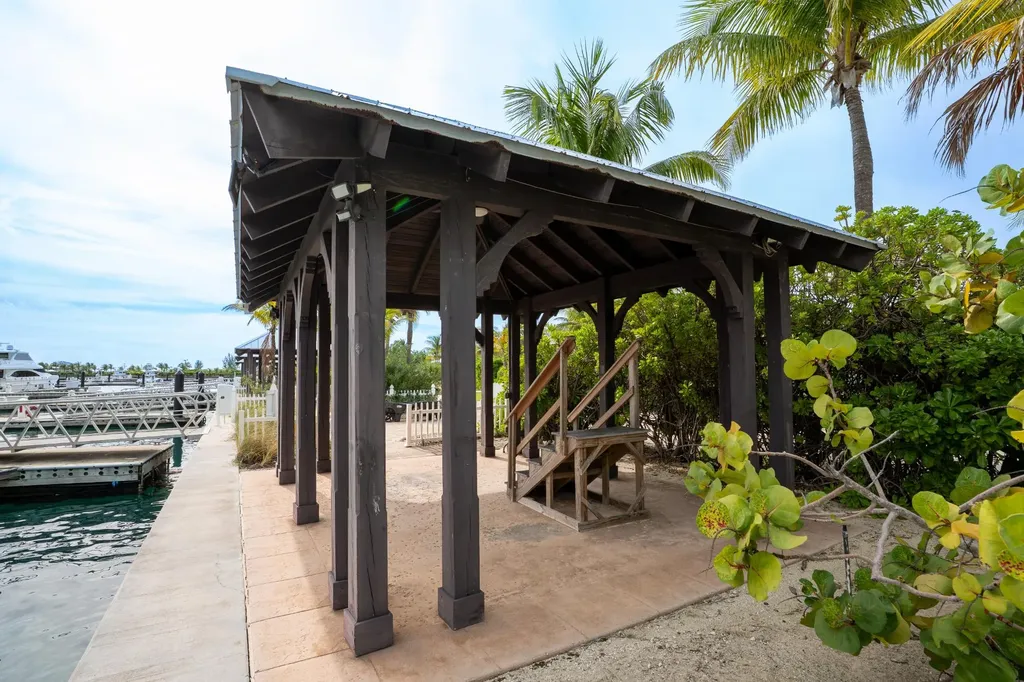 Chub Cay Resort & Marina Berry Islands BS