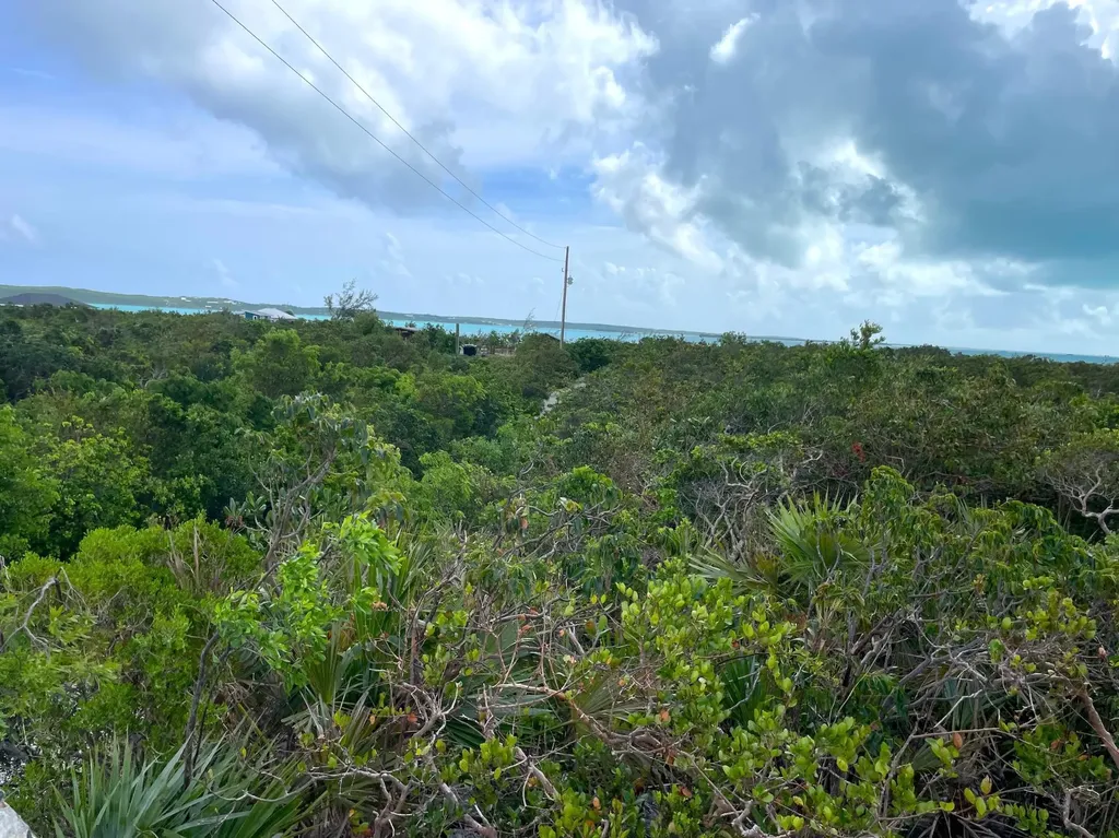 5.67 Acre Waterfront Lot Long Island BS