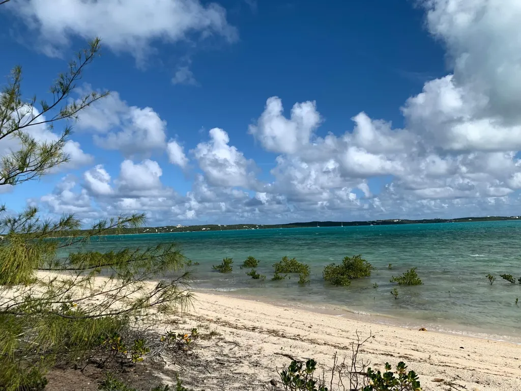 5.67 Acre Waterfront Lot Long Island BS