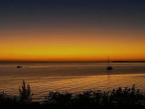 5.67 Acre Waterfront Lot Long Island BS