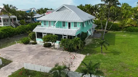 Chub Cay Resort & Marina Berry Islands BS