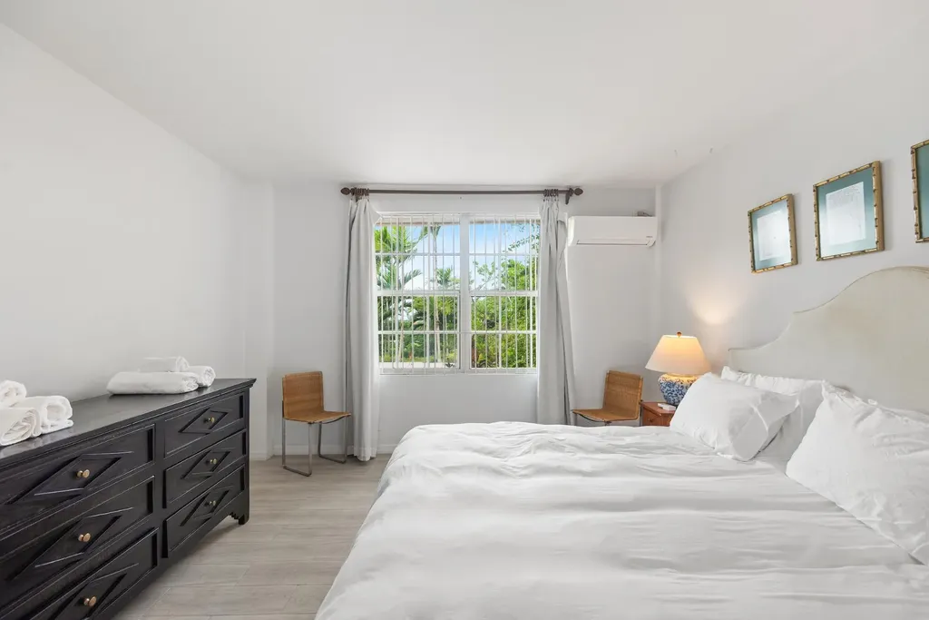 Prospect Ridge Condos New Providence Paradise Island BS