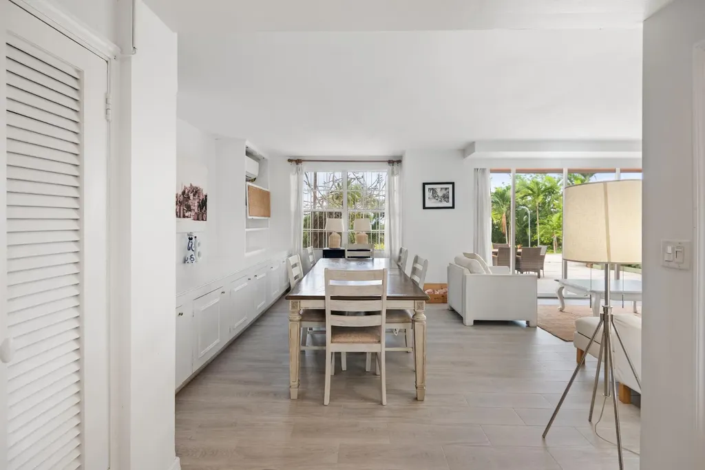 Prospect Ridge Condos New Providence Paradise Island BS