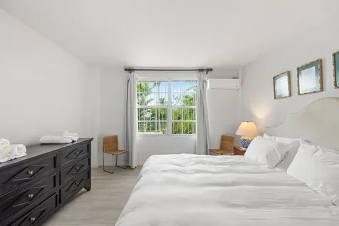 Prospect Ridge Condos New Providence Paradise Island BS