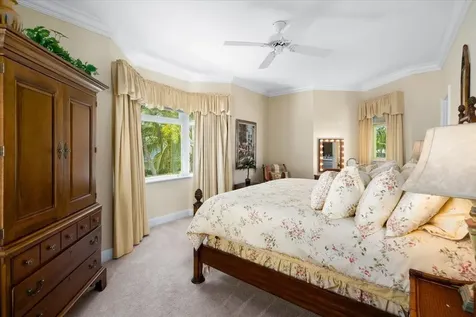One Bayroc New Providence Paradise Island BS