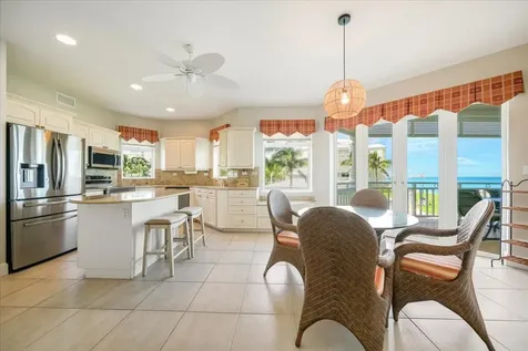 One Bayroc New Providence Paradise Island BS