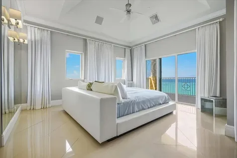 Penthouse 1, B2 Caves Heights New Providence Paradise Island BS