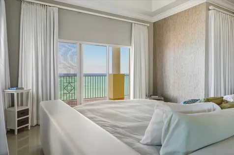 Penthouse 1, B2 Caves Heights New Providence Paradise Island BS