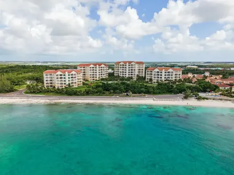 Penthouse 1, B2 Caves Heights New Providence Paradise Island BS