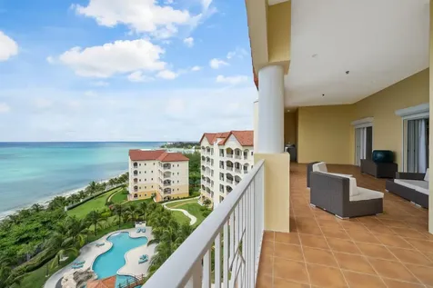 Penthouse 1, B2 Caves Heights New Providence Paradise Island BS