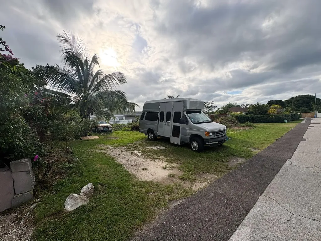 Harmony Hill Lot #14 New Providence Paradise Island BS