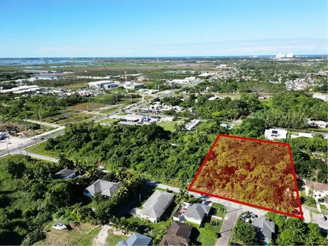 Gladstone Road Lot #10 New Providence Paradise Island BS