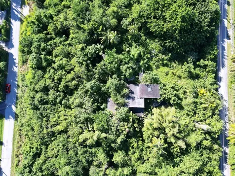 Gladstone Road Lot #10 New Providence Paradise Island BS