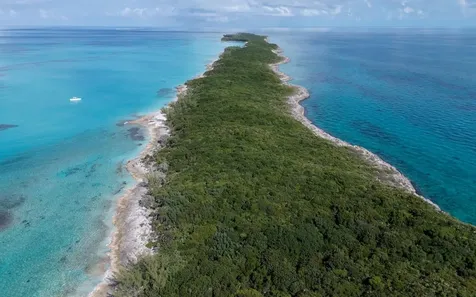 Tract B, Rose Island New Providence Paradise Island BS