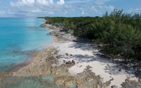 Tract B, Rose Island New Providence Paradise Island BS