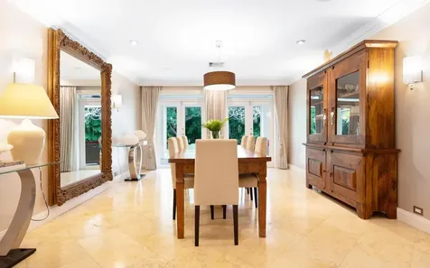 17 Chelsea Place New Providence Paradise Island BS