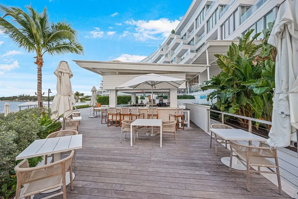 Penthouse 7 | Goldwynn New Providence Paradise Island BS