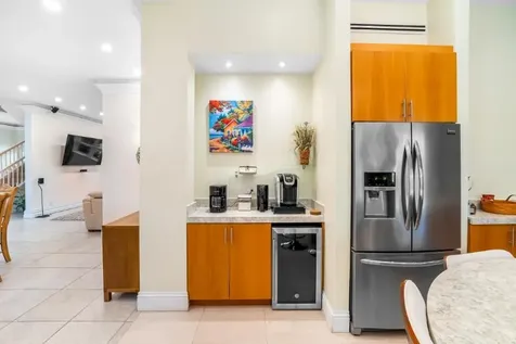 King Circle Grand Bahama Freeport BS