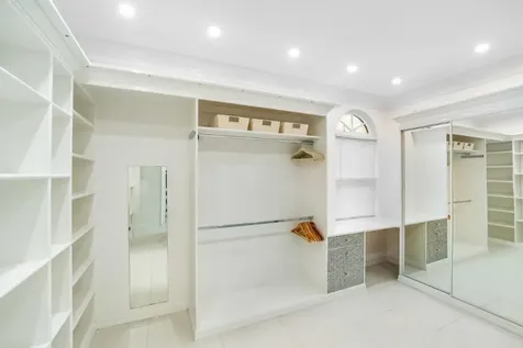 King Circle Grand Bahama Freeport BS