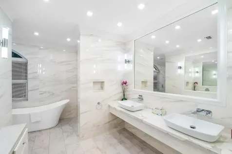 King Circle Grand Bahama Freeport BS