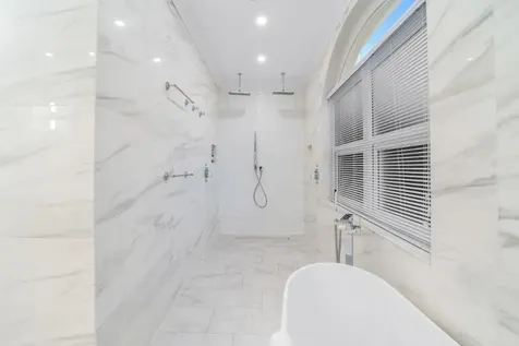 King Circle Grand Bahama Freeport BS