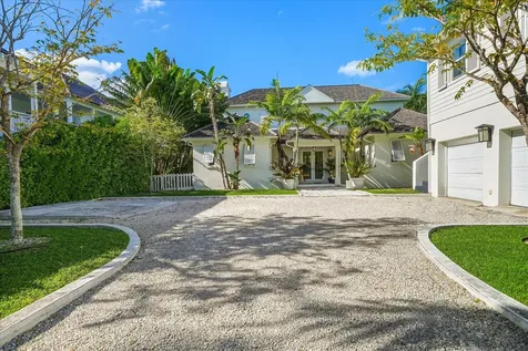 5 Charleston New Providence Paradise Island BS