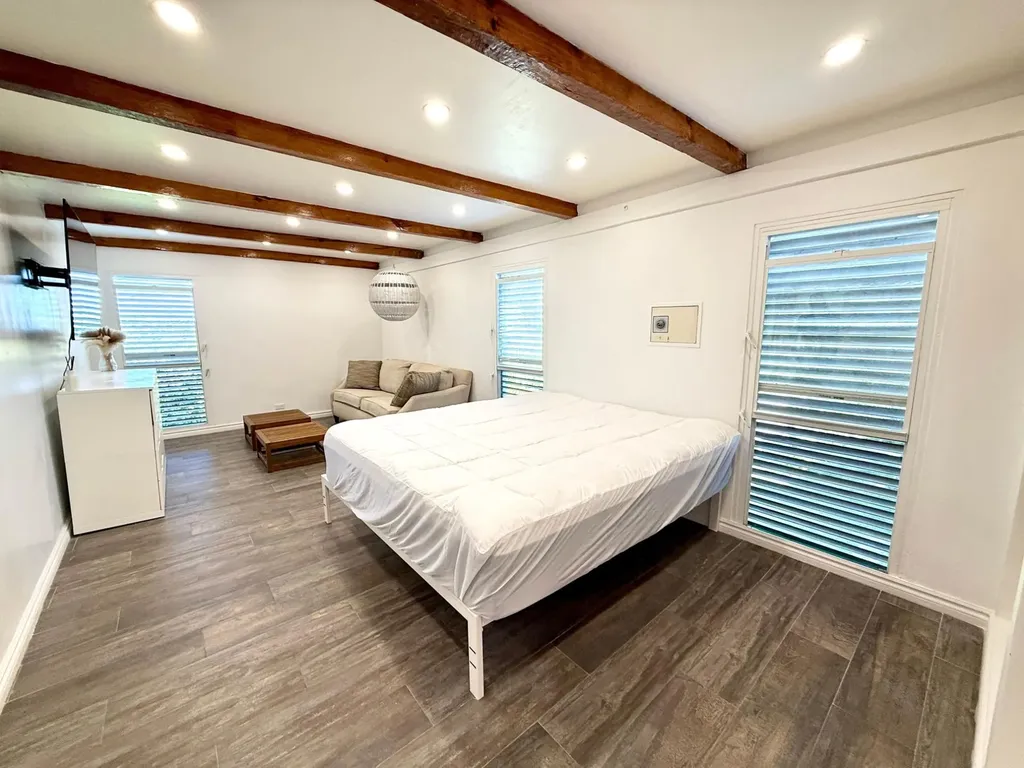 Love Beach Colony New Providence Paradise Island BS