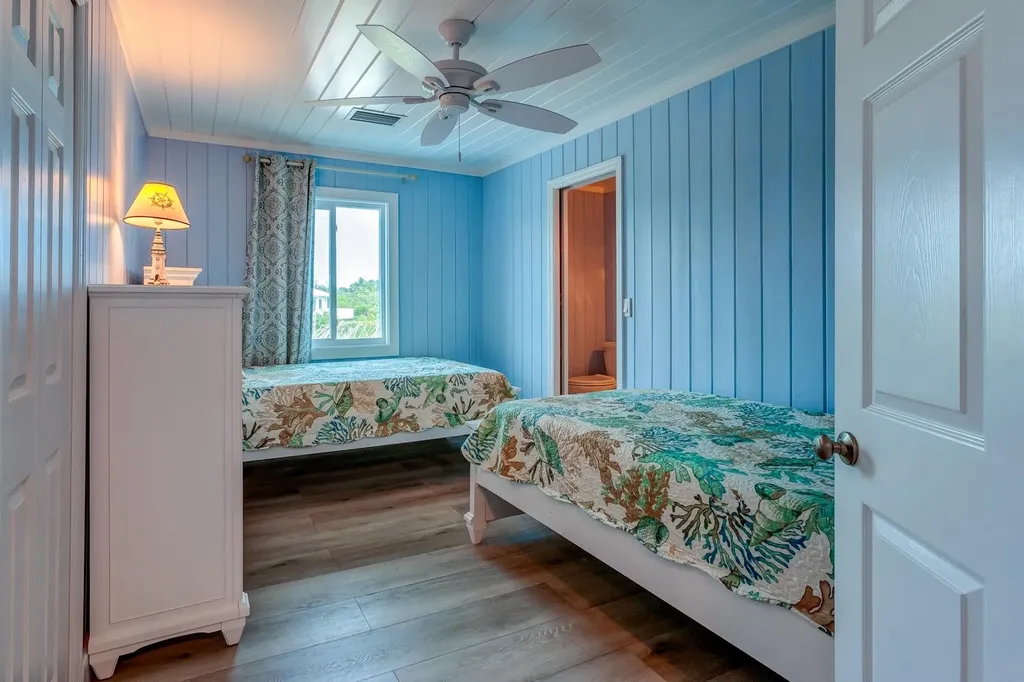 Blue Summer Abaco BS