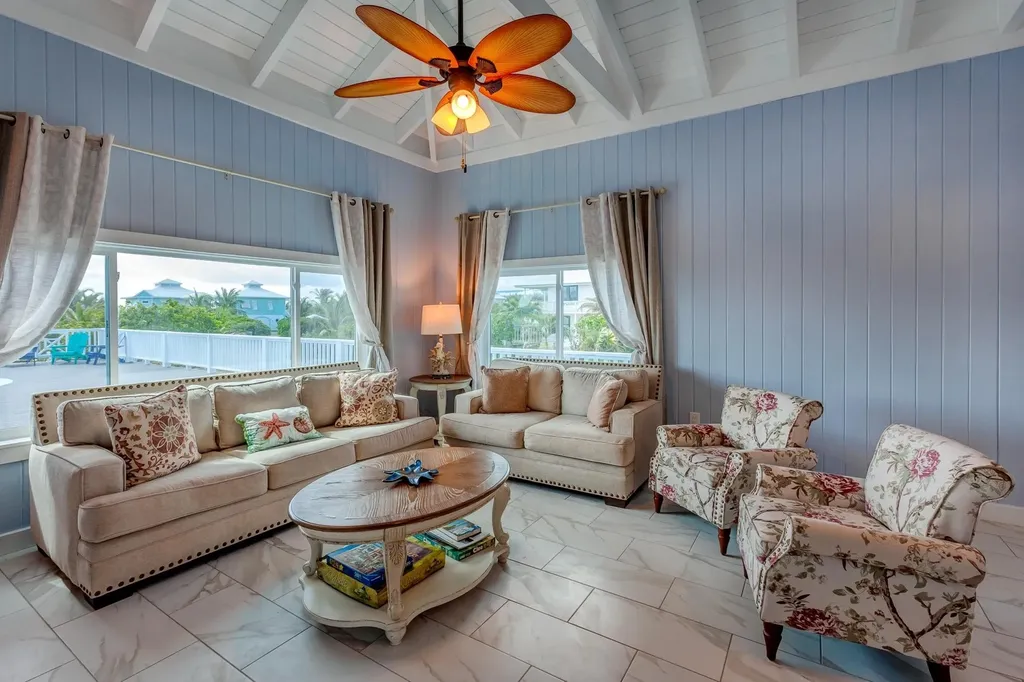 Blue Summer Abaco BS