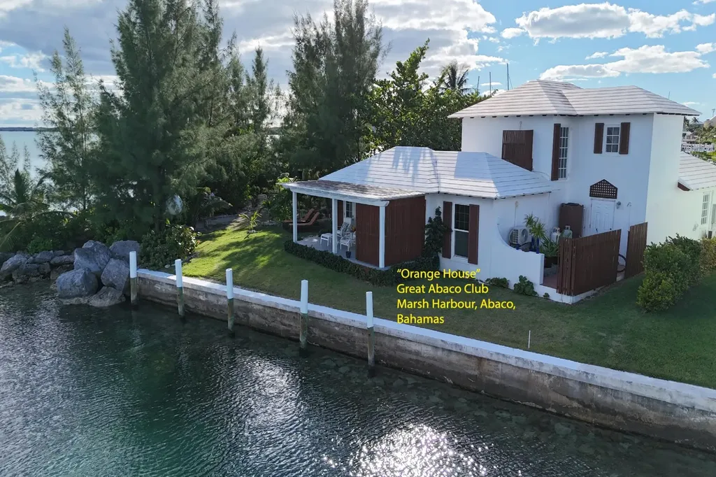 Abaco BS, Orange House.