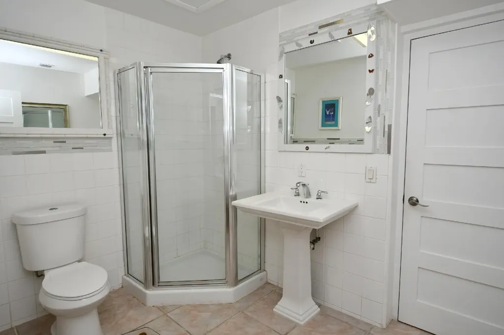 Orange House. Abaco BS