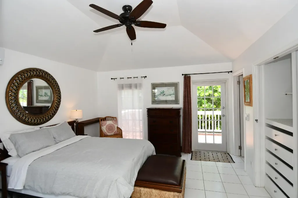 Orange House. Abaco BS