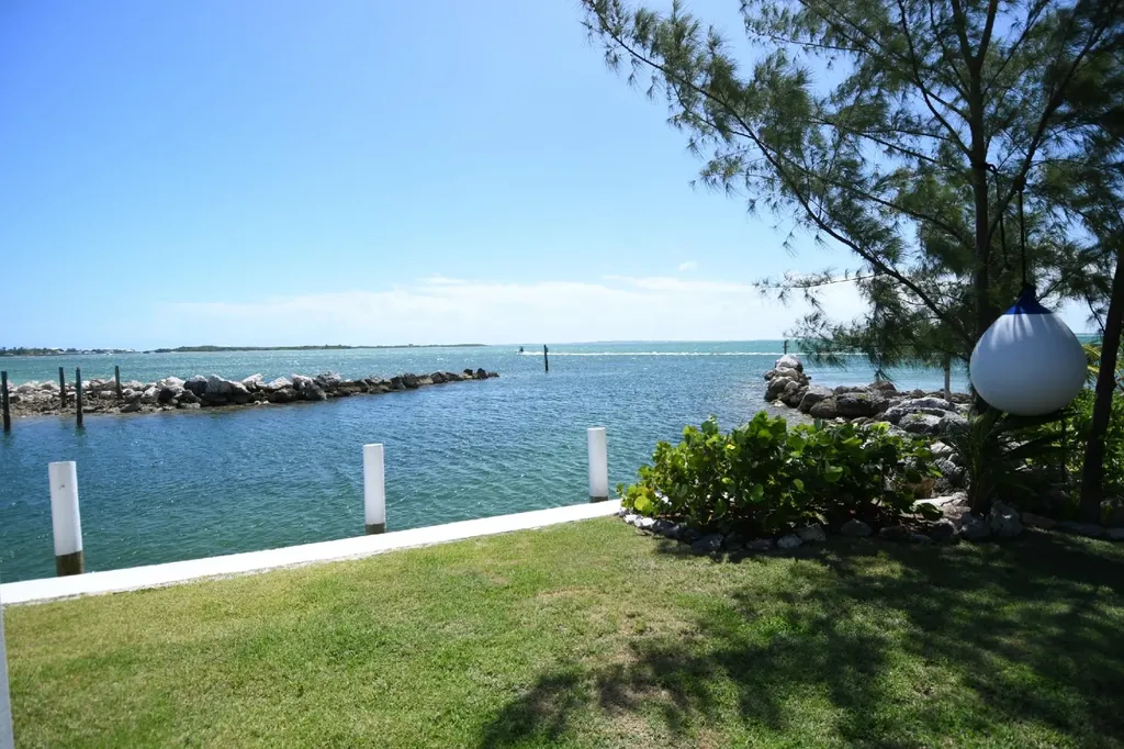 Orange House. Abaco BS