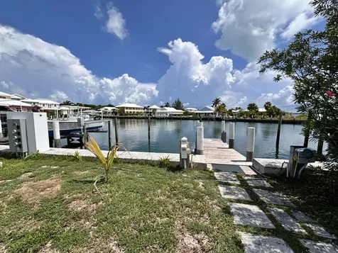 Orange House. Abaco BS