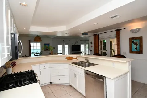 Orange House. Abaco BS